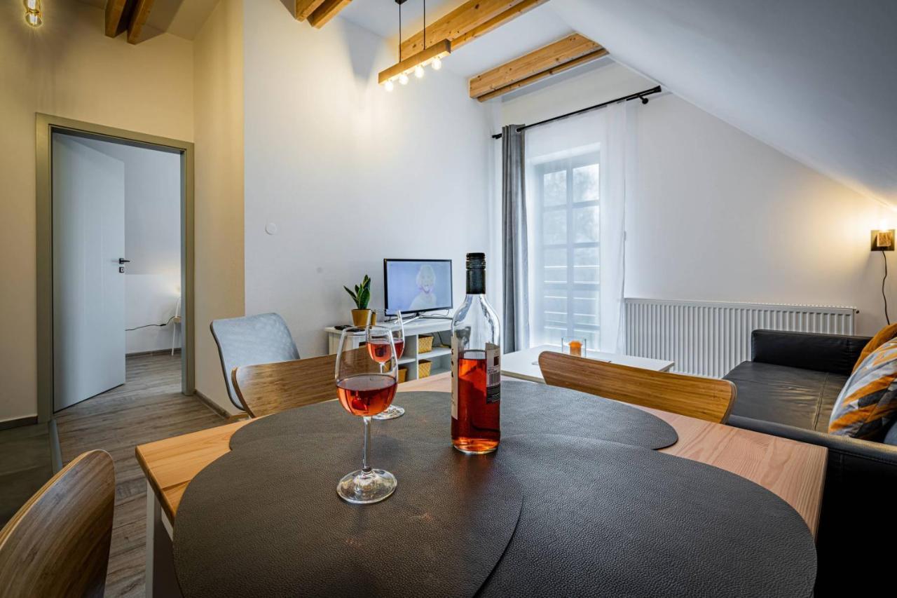 Apartamenty Ustronne Lisciasta Екстериор снимка