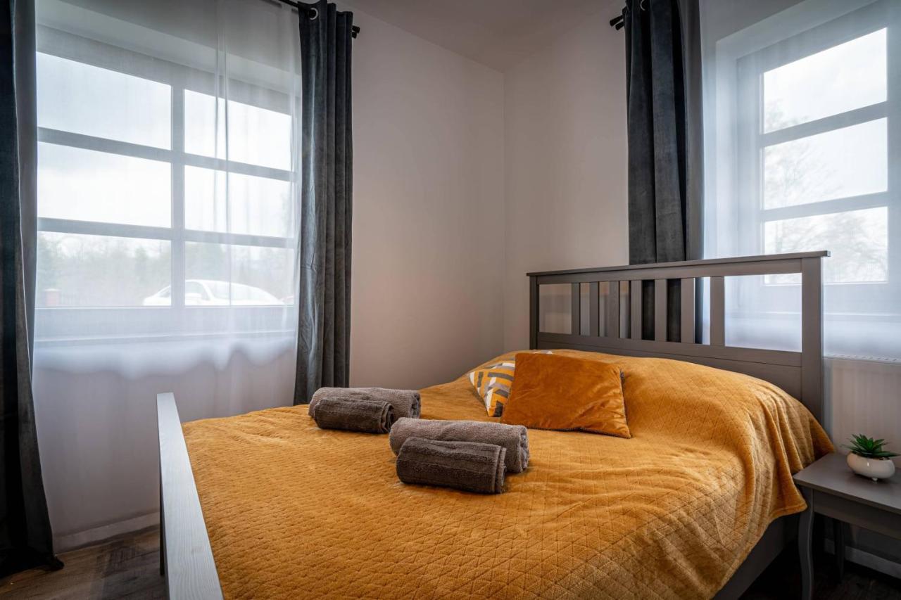 Apartamenty Ustronne Lisciasta Екстериор снимка