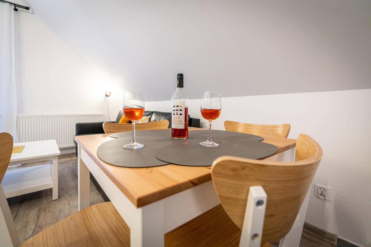 Apartamenty Ustronne Lisciasta Екстериор снимка